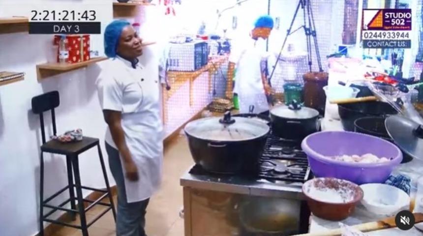 227 saat yemek pişirdi! Ganalı şef dünya rekoru kırdı... Böylesi görülmedi