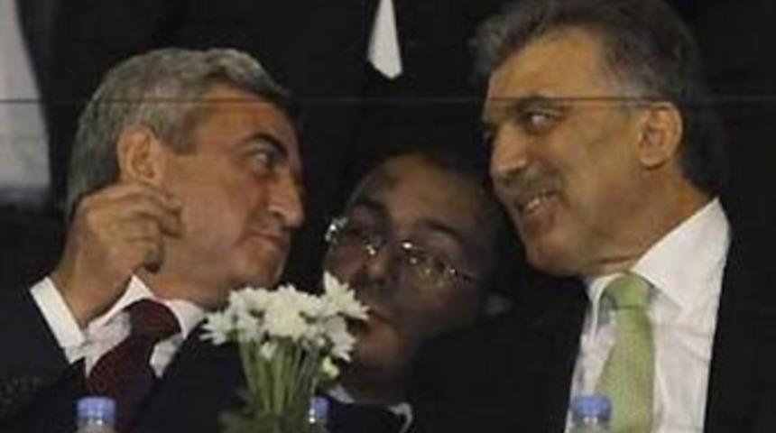 &ldquo;Futbol diplomasisi&rdquo; b&uuml;y&uuml;k yankı buldu