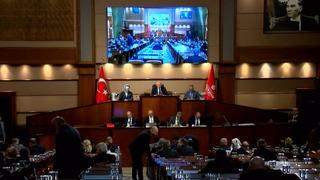 İBB Meclisi'nde bir ilk! CHP'li üye Mehmet Ali Tüy partisini eleştirdi, AK Parti'yi övdü