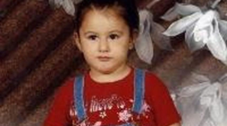 Minik Bur&ccedil;ak kadın maganda kurbanı