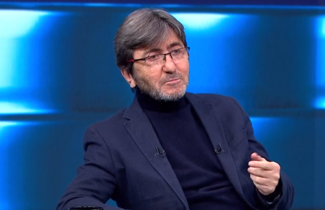 Sivas'ta kaybedilen 2 puan sonrası Rıdvan Dilmen'den canlı yayında olay yaratan s&ouml;zler: Galatasaray'da kriz var!