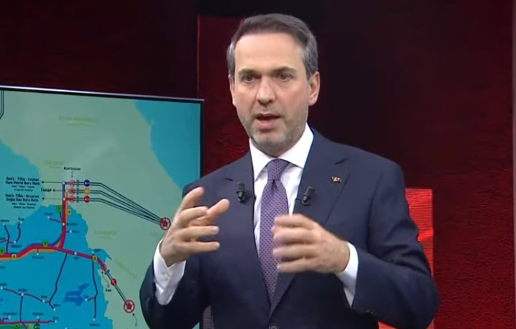 Doğal gaza zam gelecek mi? Milyonların merak ettiği soruyu Bakan Alparslan Bayraktar canlı yayında yanıtladı G4