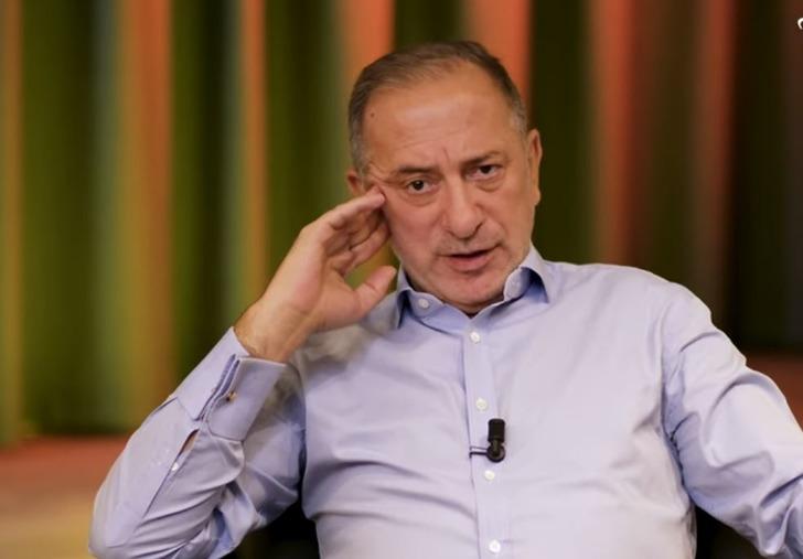 AK Partililerin söz düellosunda Altaylı tarafını seçti! 'Cami' ve 'alkol' örneği dikkatleri çekti: O adı içine sindirememiş G2