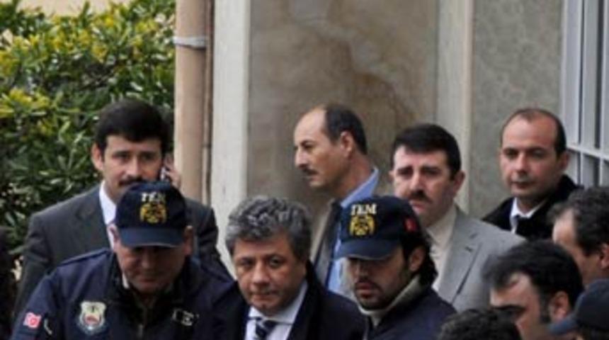 Ergenekon'da ilgin&ccedil; diyalog