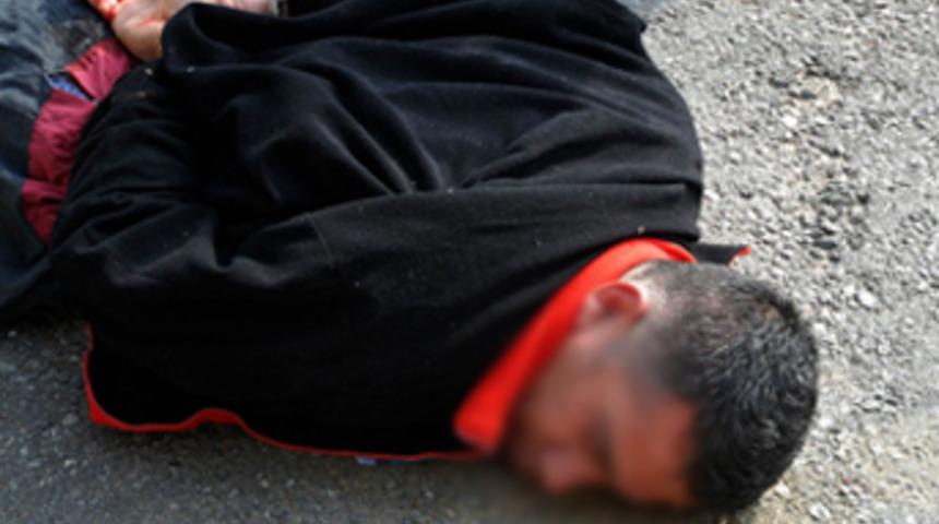 Sapık hırsız! &Ccedil;alacak birşey bulamayınca...