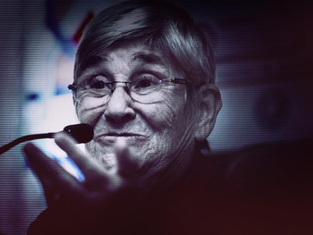 Canan Karatay'ın gen&ccedil;lik fotoğrafları yeniden g&uuml;ndem oldu! 57 yıl &ouml;nce &ccedil;ekilmiş fotoğraflar g&ouml;renleri şoke etti