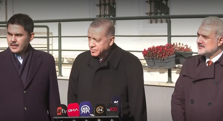 Cumhurbaşkanı Erdoğan'dan 'büyükşehir' açıklaması: Pazar gününü işaret etti