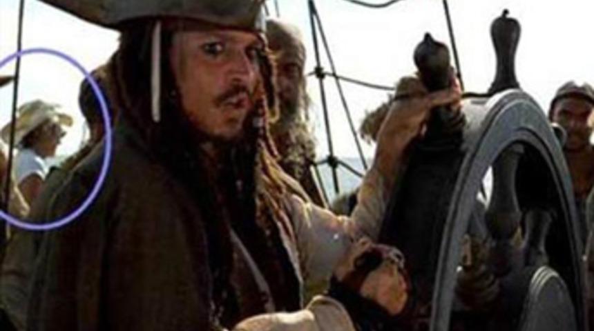 Efsane filmlerin komik hataları