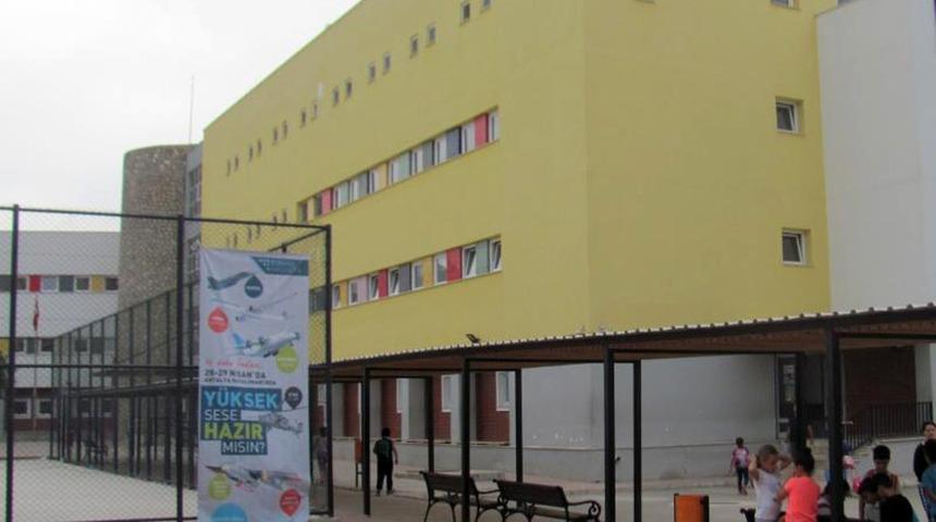 Okulda öğretmen dehşeti! 6 yaşındaki çocuklara yaptıkları 'pes' dedirtti