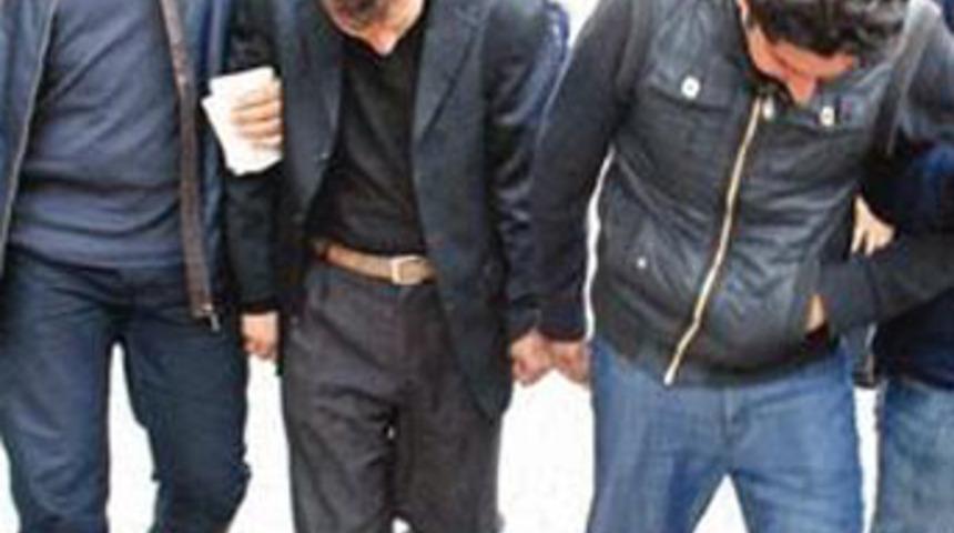 Kara &ccedil;arşaflı &ouml;l&uuml;m timi