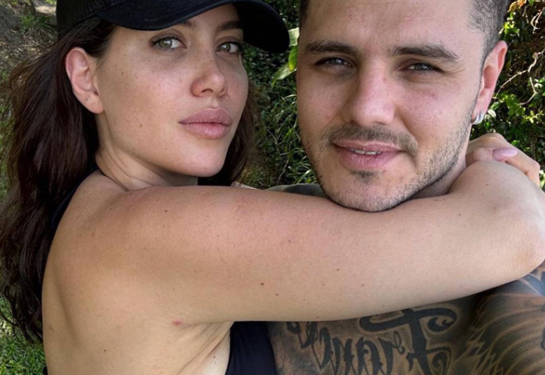 Galatasaraylı taraftarlardan Icardi'ye eleştiri! Wanda Nara olan fotoğrafına yorum yağıyor! ''&Ccedil;ok seviyor olabiliriz ama vazge&ccedil;meyeceğimiz anlamına gelmesin''