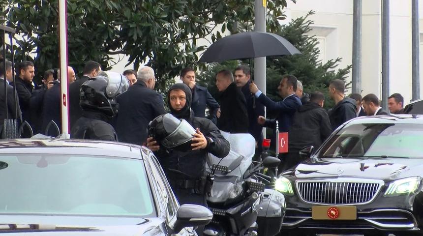 Cumhurbaşkanı Erdoğan, AK Parti İstanbul İl Başkanlığı'nda