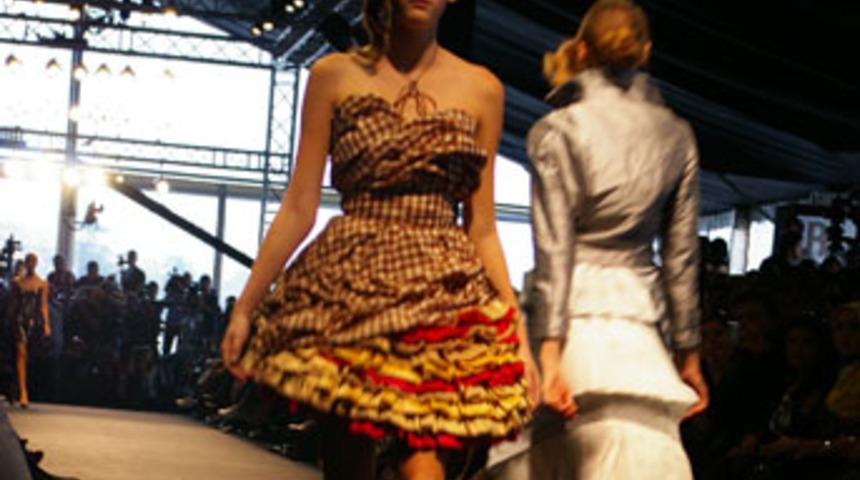 Gen&ccedil;ler festivale damgasını vurdu