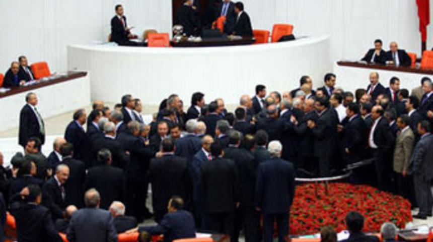 'Sen nerenin p..&ccedil;i&rsquo;sin'