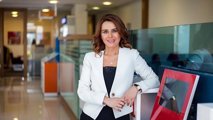 Fransa'nın ünlü kayak merkezine kimler gitti? "Zamanında bunlara çok kazandırdım" diyen Seçil Erzan o kişileri açıkladı G3