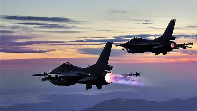 Savaş uçaklarımız peş peşe havalandı! Operasyondan ilk görüntüler geldi: Terörün 'kaynağına' darbe