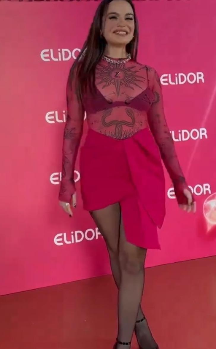 Aslı Bekiroğlu'nun transparan tarzı sosyal medyanın diline düştü! Görenler çok şaşırdı G4