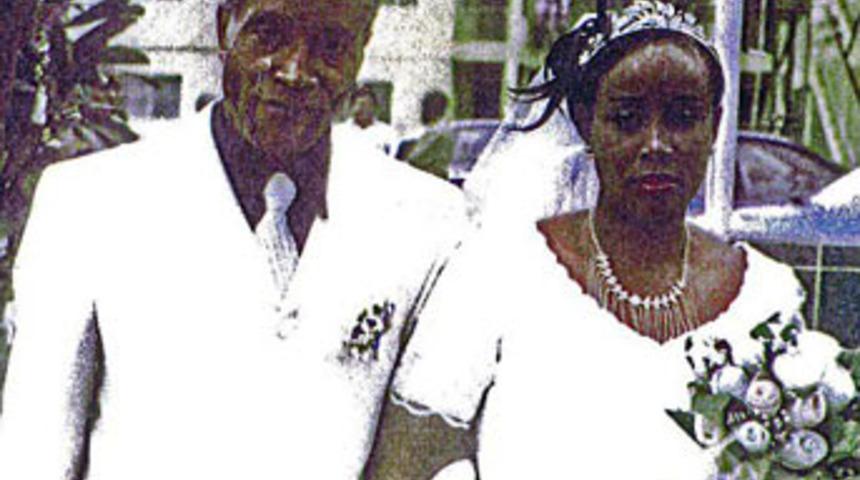 &Ouml;z kızıyla evlendi