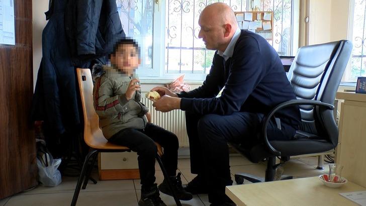 Babaannesi küçük çocuğu otobüste unuttu! Arkasından el sallamış... Kimse ismini söyletemedi G1