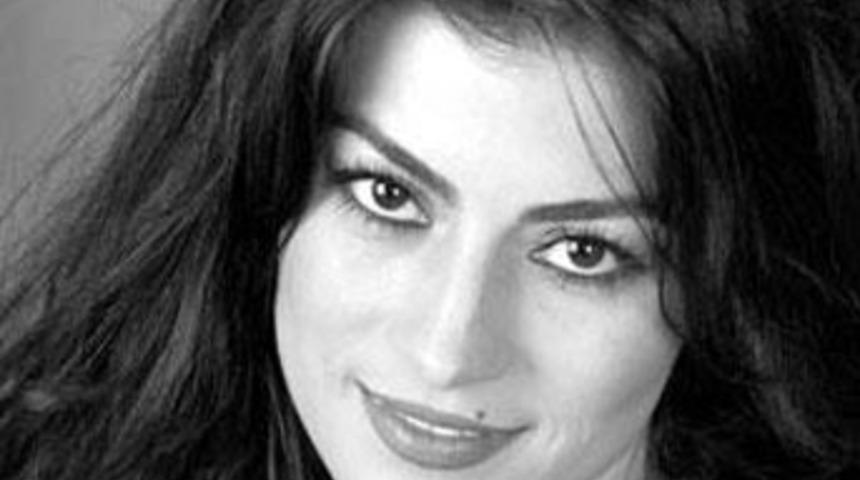 Beni daha &ccedil;ok sevmesini istedim