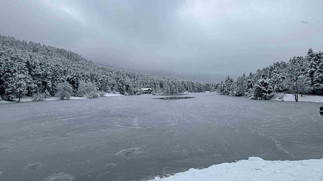 Dün gecenin en soğuk ili belli oldu! Eksi 18,3'ü gördüler