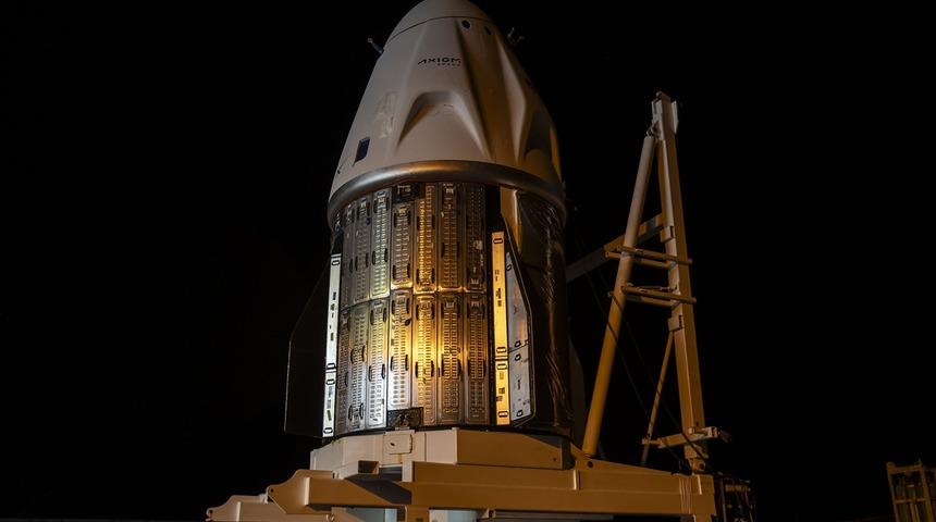 SpaceX duyurdu! İlk Türk astronot Alper Gezeravcı'yı taşıyacak kapsül Florida'ya ulaştı