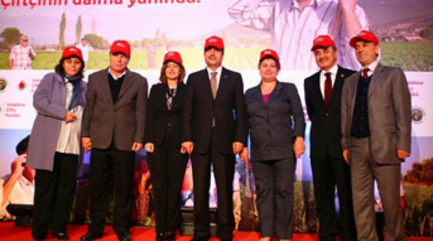 Vodafone&rsquo;dan &ccedil;ift&ccedil;ilere tam destek