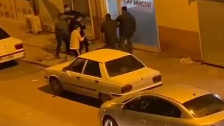 Istakalarla birbirlerine saldırdılar! Çay ocağında ortalık karıştı... Polisin müdahalesiyle sonlandı G2