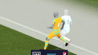 Süper Lig'de tarihe geçen an! İlk kez Başakşehir Alanyaspor maçında devre girdi... İşte Yarı Otomatik Ofsayt Sistemi