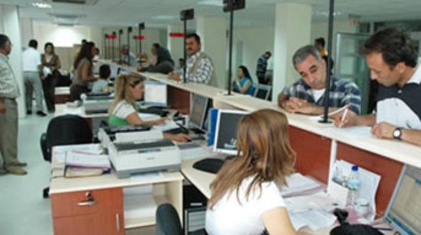 Devlet dairesindeki 'kameraya' son