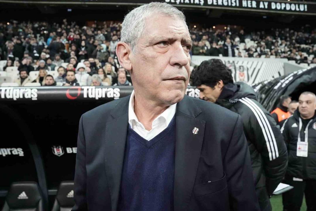 Fernando Santos Süper Lig kariyerine 3 puanla başladı! Beşiktaş Semih Kılıçsoy'un yıldızlaştığı maçta Karagümrük'ü 3-0 mağlup etti 18269835-1080xauto