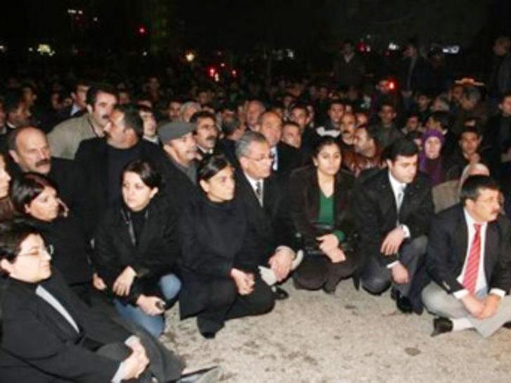Diyarbakır'da oturma eylemi