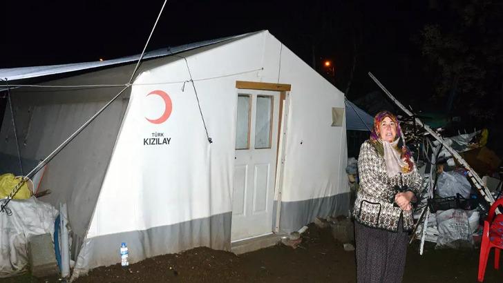 Şehit Müslüm Özdemir'in ailesiyle ilgili detay gündem olmuştu! İsmail Saymaz paylaştı: 'Bakan Özhaseki, Kahramanmaraş Valiliğini yalanladı' G4