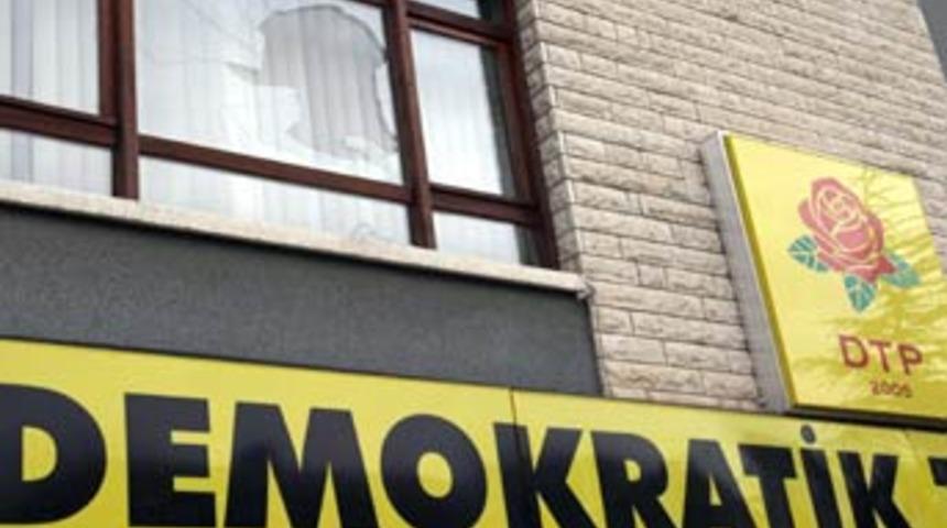 Kapatma iddianamesinde neler vardı?