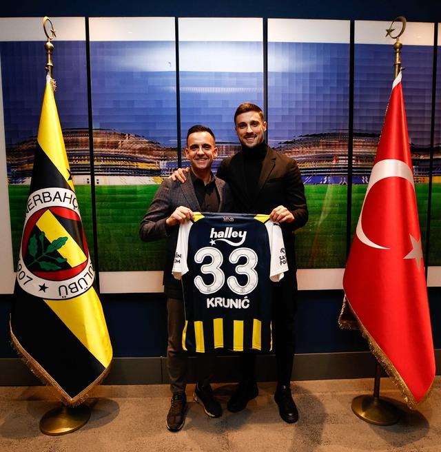 Fenerbahçe ara transfer döneminde durdurulamıyor! Bonucci'den sonra bir transfer daha... Sarı-Lacivertliler Krunic transferi için KAP'a bildirimde bulundu! 640xauto