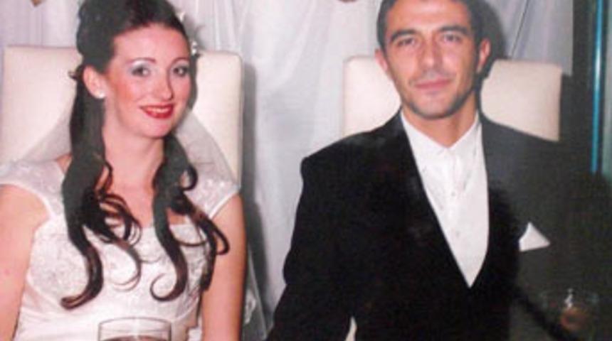 İngiliz gelin &ccedil;ocuğuyla ka&ccedil;tı