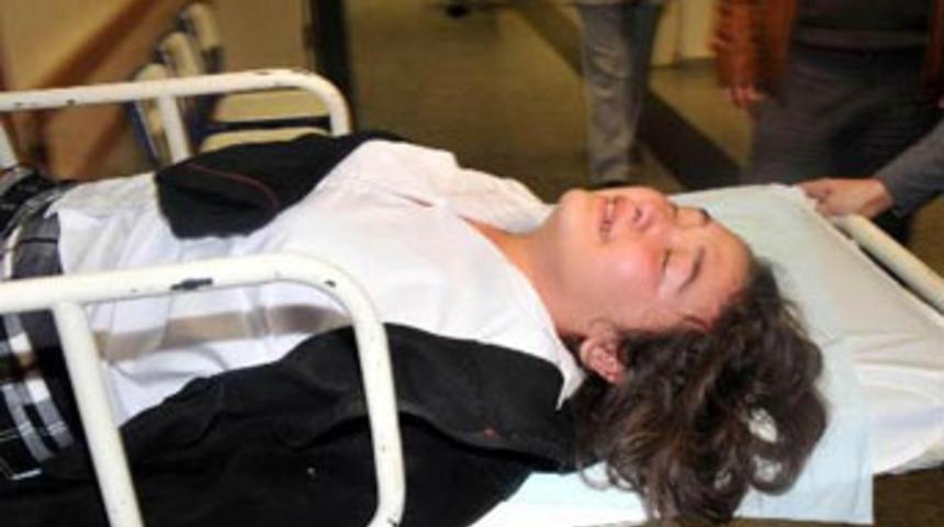 Kedi şakası hastanelik etti