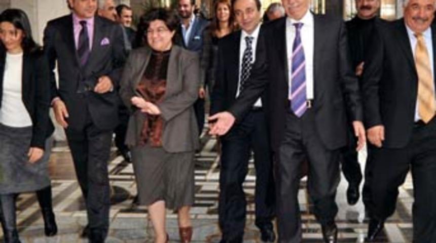 Erken se&ccedil;im g&uuml;ndeme gelebilir