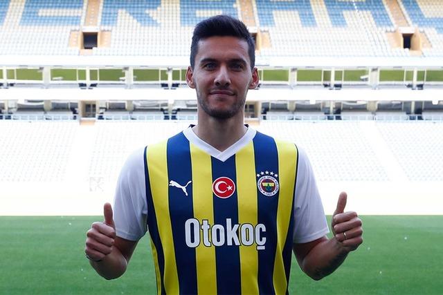 Fenerbahçe'de ayrılık... Umut Nayir'in yeni takımı belli oldu! 640xauto