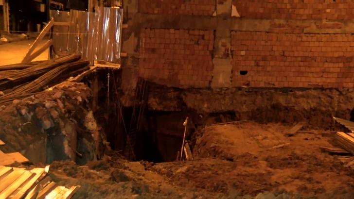 Temel kazısı sırasında korkutan olay! Bina sakinleri durumu fark ederek dışarı çıktı: "Girmeyin dedik, dinlemediler... Kıtır kıtır ayrılıyor" G5