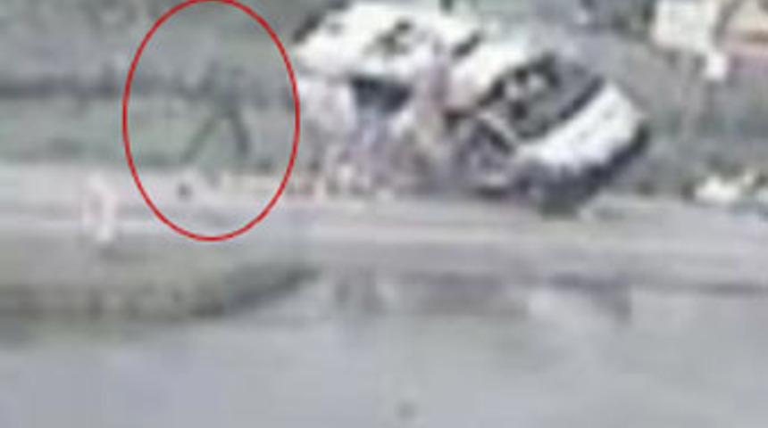 Ambulans b&ouml;yle taklalar attı