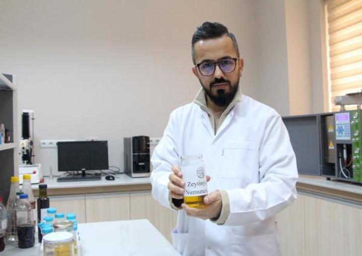 Mutfaktaki tehlike! Zeytinyağı fiyatları arttı, sosyal medyada gören evde denemeye başladı... Uzmanlar uyarıyor: Üzülerek söylüyorum ki... G2