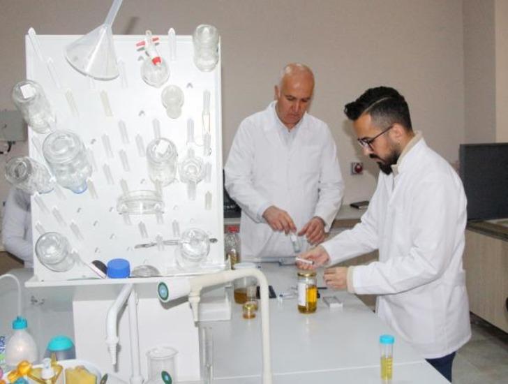 Mutfaktaki tehlike! Zeytinyağı fiyatları arttı, sosyal medyada gören evde denemeye başladı... Uzmanlar uyarıyor: Üzülerek söylüyorum ki... G3