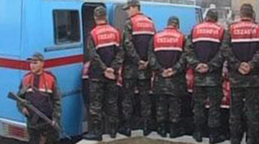 Erzincan'da 3 MİT mensubu g&ouml;zaltında