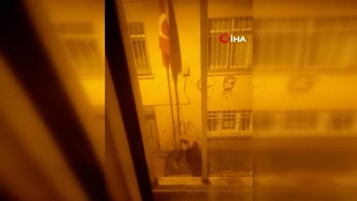 "Sen kurban olasın o bayrağa" İstanbul'da Türk bayrağını indirme tartışması! O şahıs ifadesinde bakın ne demiş G3