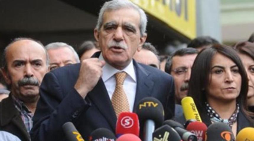 TBMM'de T&uuml;rk'&uuml;n 23, Tuğluk'un 22 dosyası var