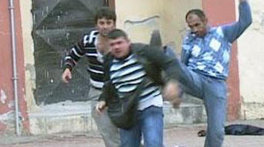 Boşanma davasında meydan dayağı