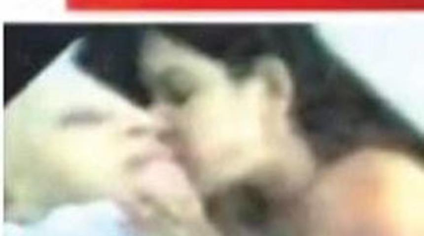 86&rsquo;lık Hintli valiyi grup seks g&ouml;t&uuml;rd&uuml;