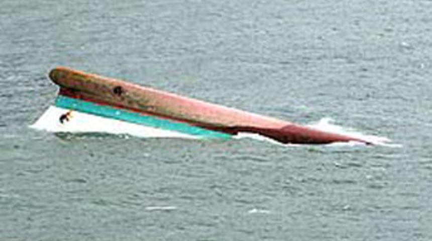 T&uuml;rk gemisi Akdeniz'de battı