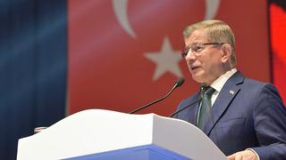 Ahmet Davutoğlu, yeniden Gelecek Partisi genel başkanlığa seçildi